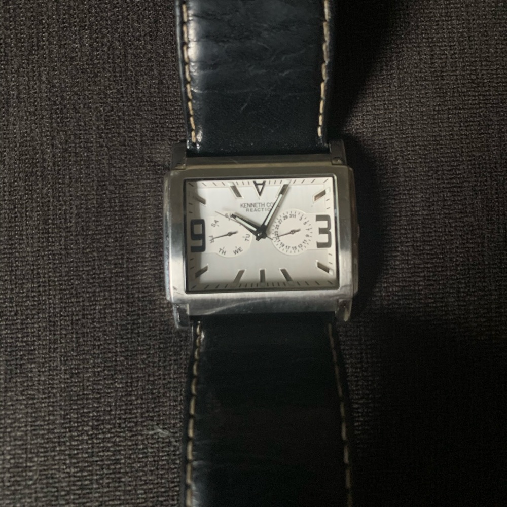 Kenneth Cole Reaction watch